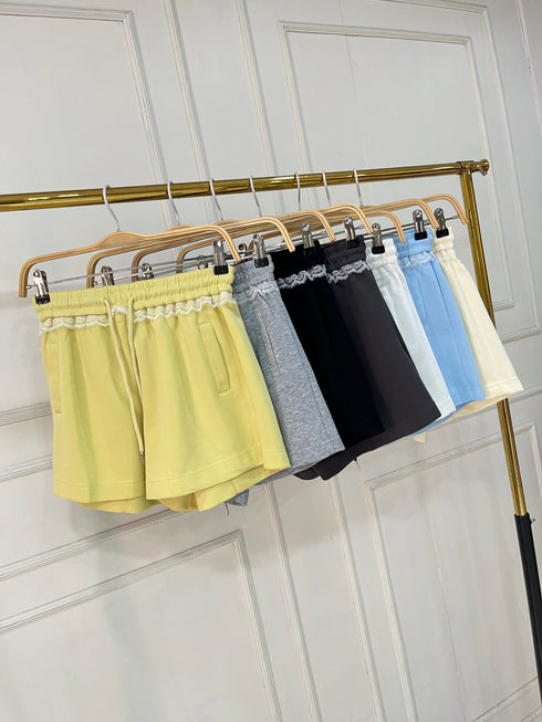 Women Lacey Detail Drawstring Short